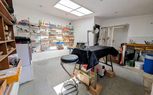 Maison à vendre    4 pièces •  Rochefort