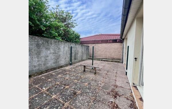 Vente Studio à rafraîchir Troyes   