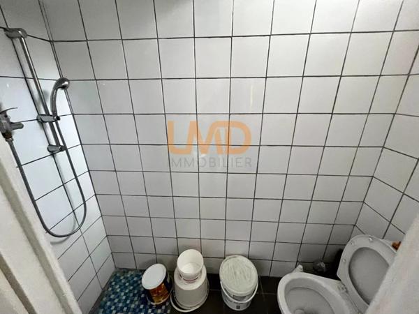 Vente Lot constitué d'un local commercial et d'un appartement T1