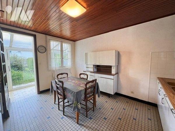 À vendre MAISON à  Moëlan-sur-Mer  (29)

Secteur recherché du Belon réputé pour son ria pitto...