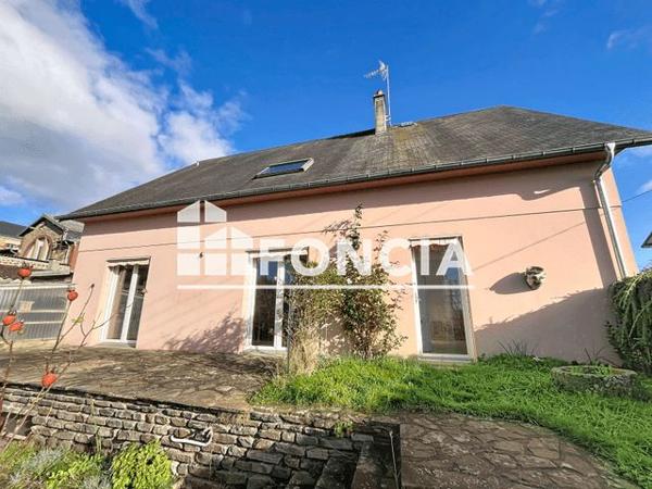 À vendre Immeuble 157.09 m² - Flers 61100