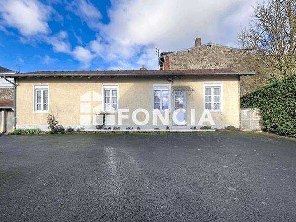 À vendre Immeuble 157.09 m² - Flers 61100