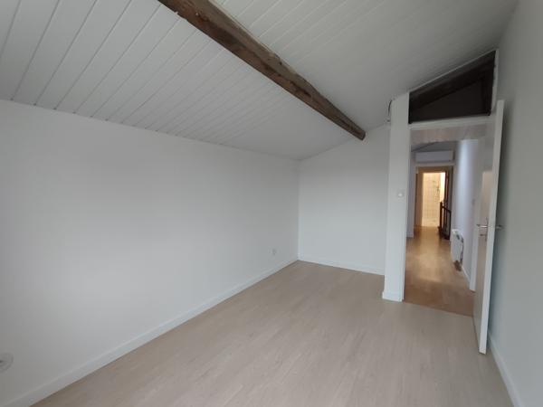 À vendre - Maison ancienne, 6 pièces située à Condom (32100)