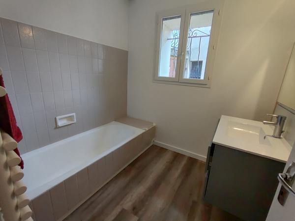 À vendre - Maison ancienne, 6 pièces située à Condom (32100)