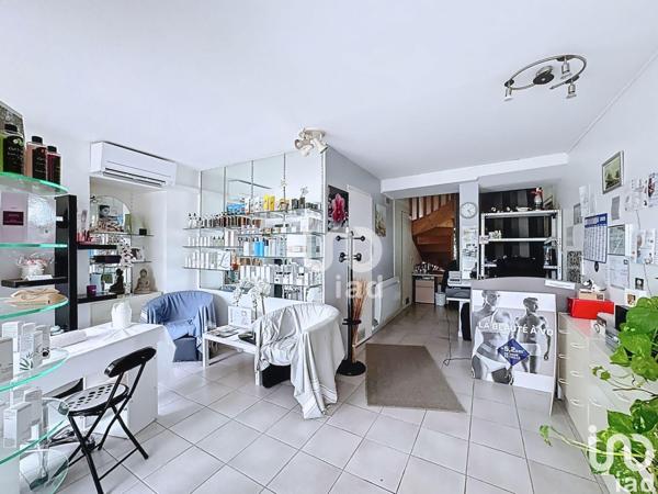 Droit au bail à vendre 70 m² Mandres-les-Roses