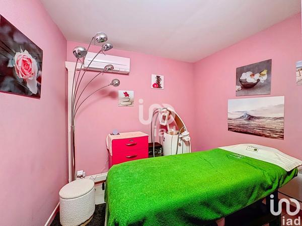 Droit au bail à vendre 70 m² Mandres-les-Roses