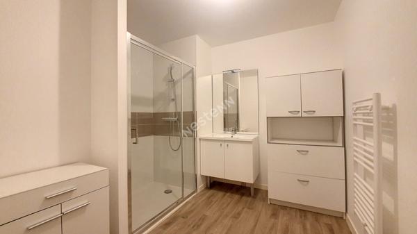 Appartement à louer 2 chambres à Ancenis-Saint-Géreon