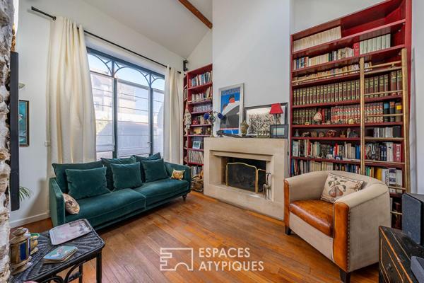 Corps de ferme rénové au coeur du village et son jardin secret