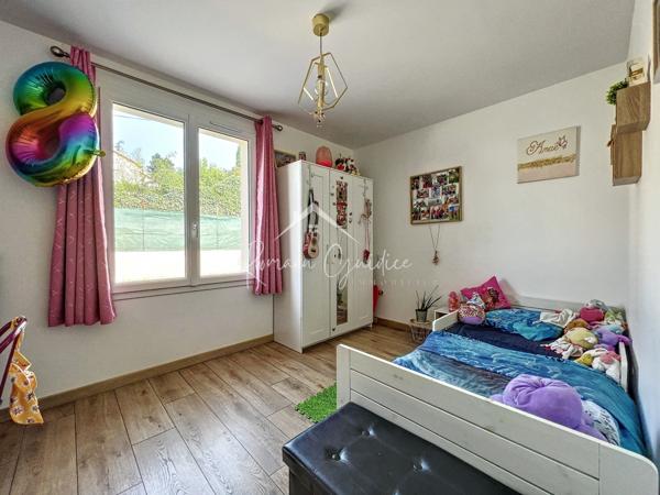 Millau (12100) MAISON PLAIN PIED TYPE 5 DE 140 M² REFAITE À NEUVE SUR SON TERRAIN DIVISIBLE DE 1358 M²