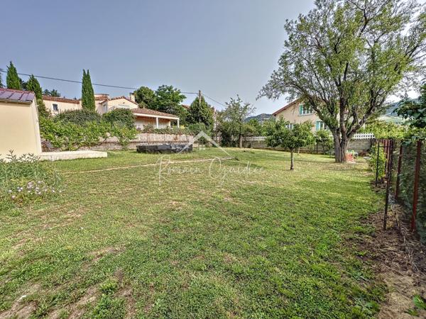 Millau (12100) MAISON PLAIN PIED TYPE 5 DE 140 M² REFAITE À NEUVE SUR SON TERRAIN DIVISIBLE DE 1358 M²