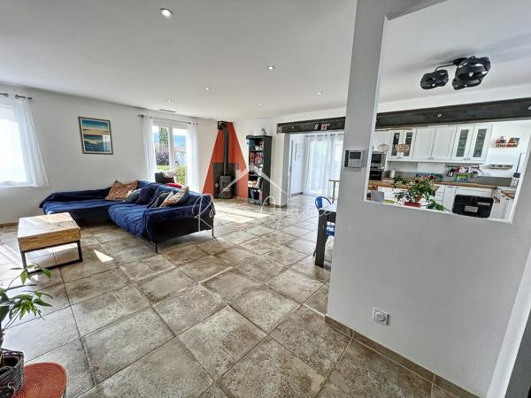 Millau (12100) MAISON PLAIN PIED TYPE 5 DE 140 M² REFAITE À NEUVE SUR SON TERRAIN DIVISIBLE DE 1358 M²