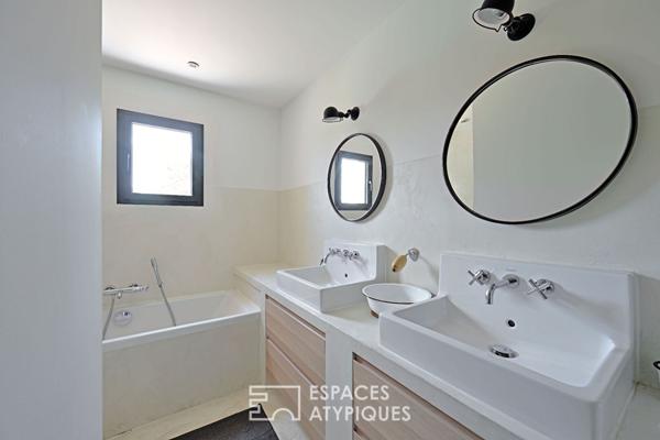 Villa de charme avec oliveraie et appartement indépendant aux Collines Ouest