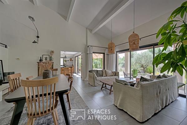 Villa de charme avec oliveraie et appartement indépendant aux Collines Ouest