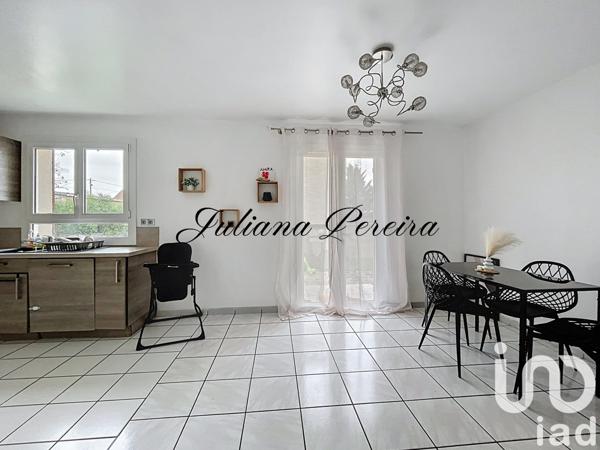 Maison à vendre 5 pièces 97 m² Les Mureaux