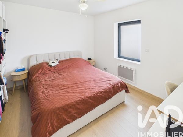 Maison à vendre 6 pièces 210 m² Saint-Yrieix-sur-Charente