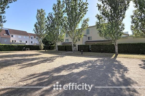 Appartement
         4 pièces
        - 79 m² Exclusivité 269 900 € *