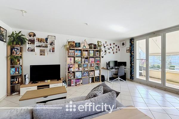 Appartement
         4 pièces
        - 79 m² Exclusivité 269 900 € *