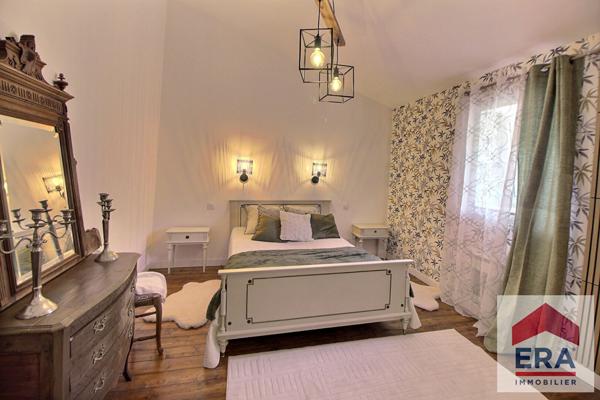 Maison Mondragon 6 pièce(s) 170 m2