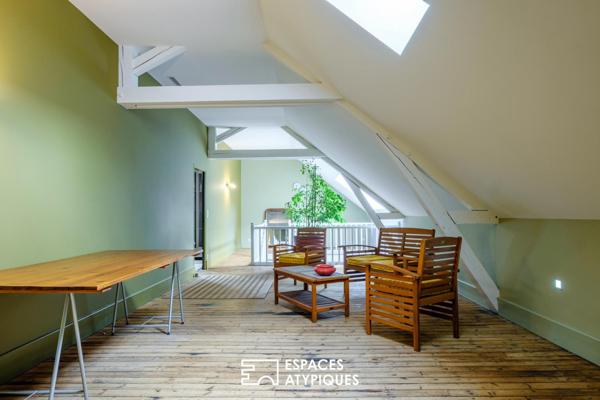 Loft hors normes avec piscine intérieure et appartement autonome