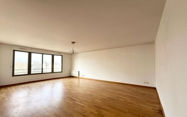 Appartement à vendre    4 pièces • 124,84 m2 Reims