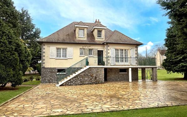 Maison à vendre    4 pièces • 110 m2 Saint-Rémy-des-Monts