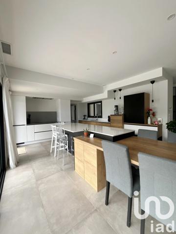 Maison à vendre 6 pièces 173 m² Sallèles-d'Aude