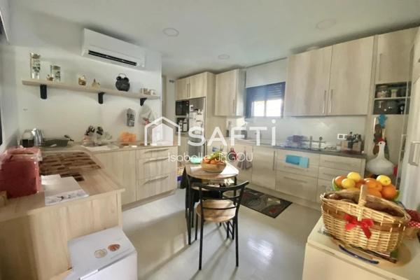 Terrain avec mobil-home proche du port de La Hume, de la gare et du centre ville