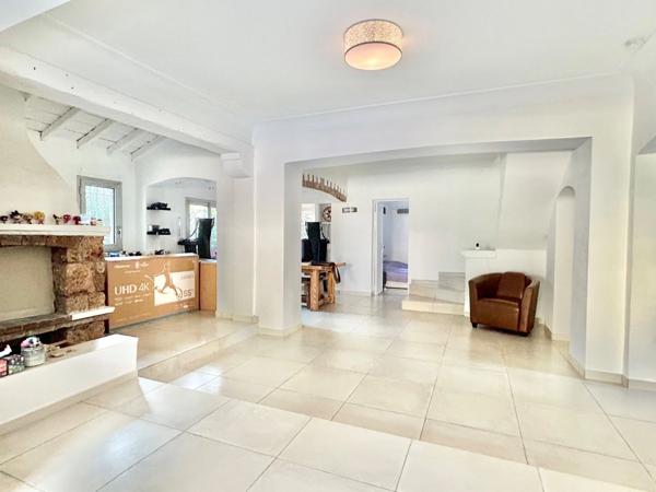 Maison à vendre 4 pièces SAINT AYGULF (83)