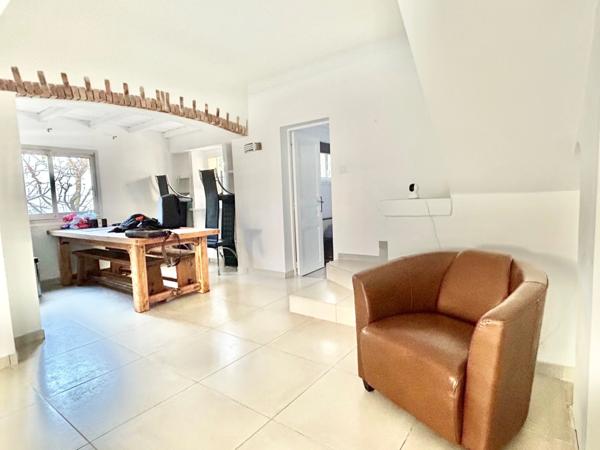 Maison à vendre 4 pièces SAINT AYGULF (83)