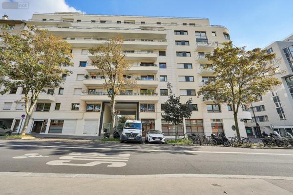 Appartement à vendre à Paris 20e arrondissement à Paris (75020), ref : 2 PIECES VILLA NYMPHEAS   
SAINT FARGEAU