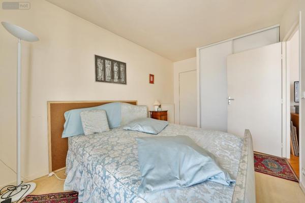 Appartement à vendre à Paris 20e arrondissement à Paris (75020), ref : 2 PIECES VILLA NYMPHEAS   
SAINT FARGEAU