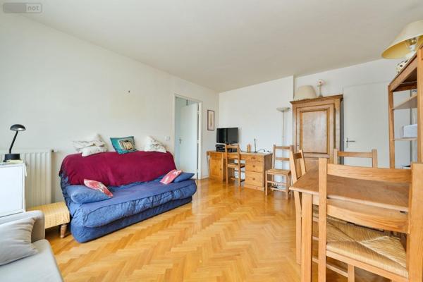 Appartement à vendre à Paris 20e arrondissement à Paris (75020), ref : 2 PIECES VILLA NYMPHEAS   
SAINT FARGEAU