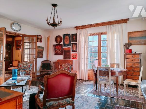 Maison et grand atelier
