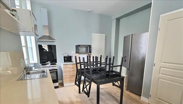 Immeuble à vendre |  Tonneins |  290 m²