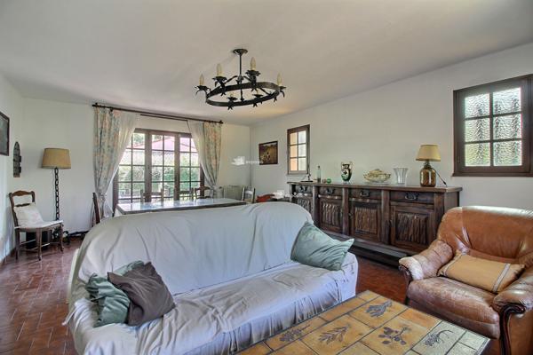 MOUGINS - Villa individuelle 5P