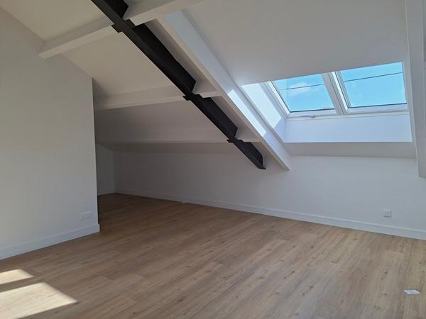 Maison neuve - 2.5KM de la plage