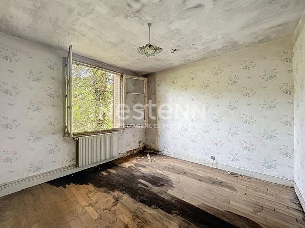 Maison Années 60 à Rénover à Laguenne sur Avalouze