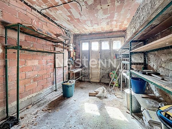 Maison Années 60 à Rénover à Laguenne sur Avalouze