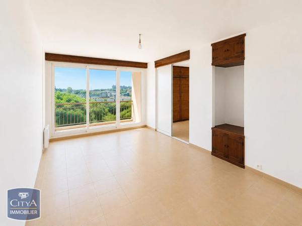 Appartement à louer 4 pièces 73.33m² Fos-sur-Mer (13270)