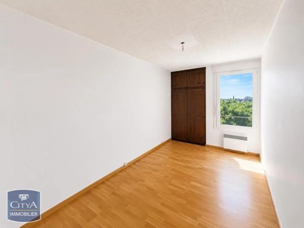 Appartement à louer 4 pièces 73.33m² Fos-sur-Mer (13270)