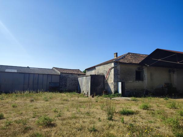 Propriete  7 pièce(s)  4 chambre(s)  150 m²