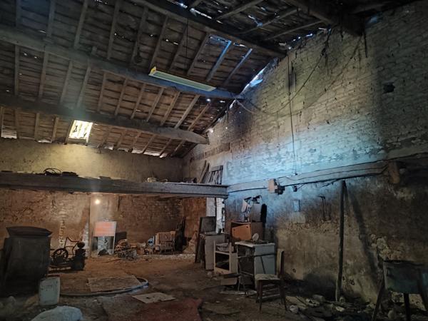 Propriete  7 pièce(s)  4 chambre(s)  150 m²