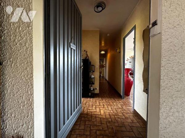 Maison à Vendre à Villeneuve-sur-Yonne (89500) en Yonne (89)

Cette maison de 135 m² habitabl...