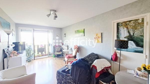 Appartement
         2 pièces
        - 48 m² Exclusivité 162 750 € *