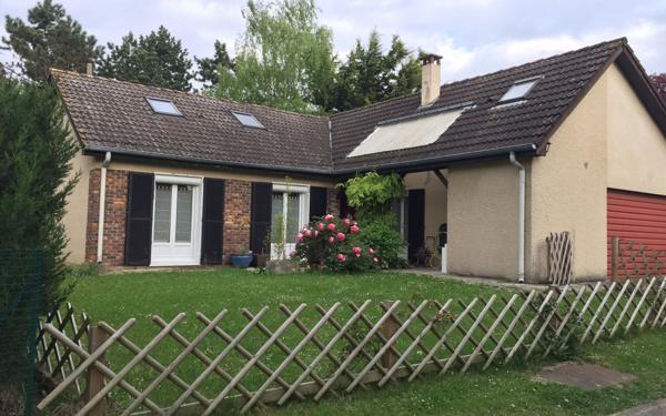 Maison à vendre    6 pièces • 137,30 m2 Bures-sur-Yvette