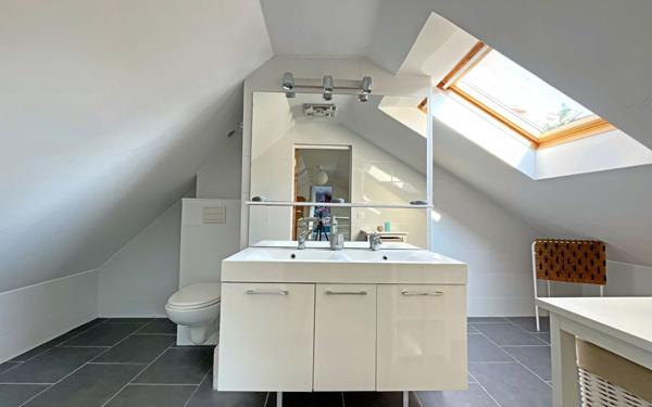 Maison à vendre    6 pièces • 137,30 m2 Bures-sur-Yvette