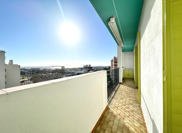 T4 avec balcon vue mer et loggia Marseille 13015
