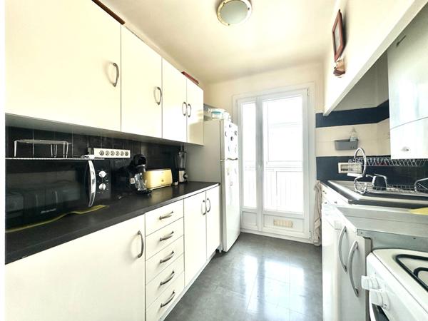 T4 avec balcon vue mer et loggia Marseille 13015