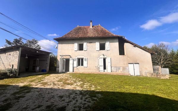 Maison à louer    3 pièces •  Les Avenières