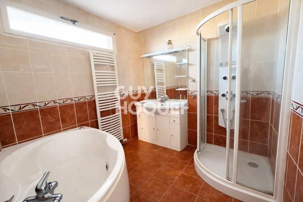 MAISON À VENDRE DE 6 PIÈCES DE 98,40 M²